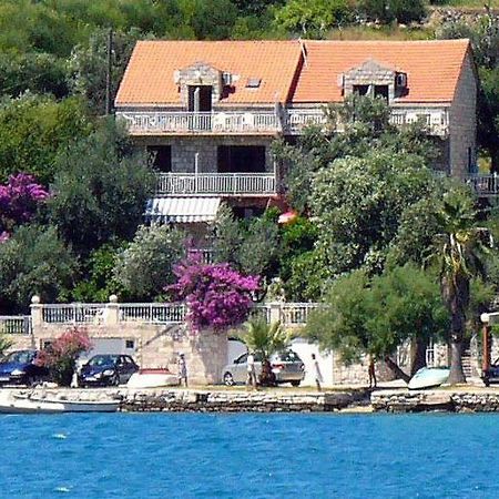 Vila Luka سلانو المظهر الخارجي الصورة